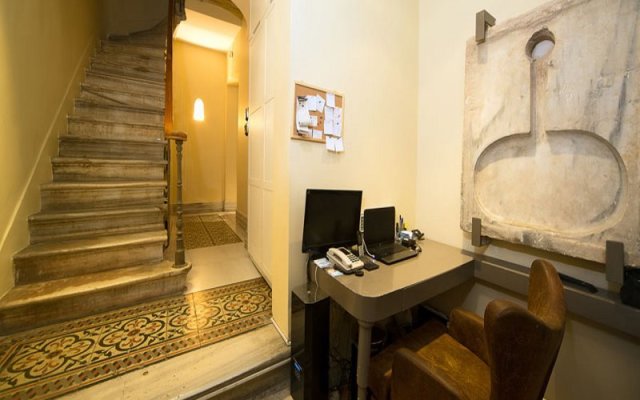 Galata Tower Suites By Mile Hotels