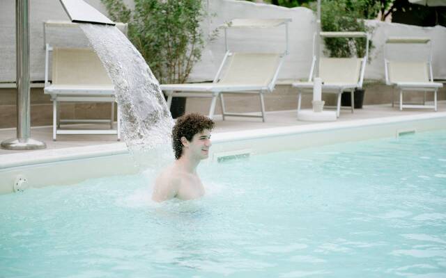 Lalla and Villa Orly Hotel