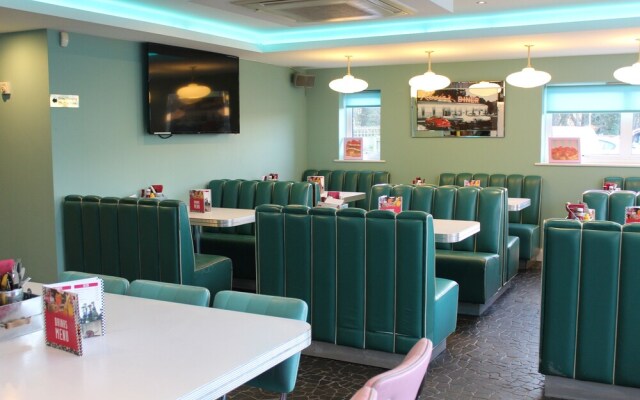 7hotel Diner