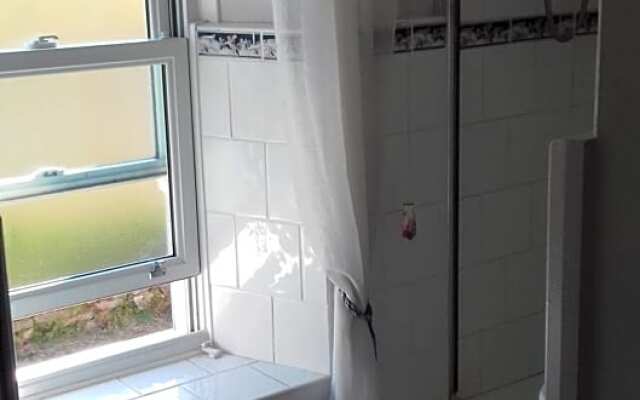 Hills Farm B&B Laugharne