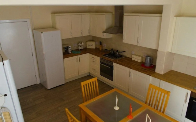 Cheapsleepz 40 Moscow Drive