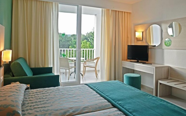 Protur Safari Park Aparthotel - All Inclusive