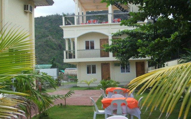Pundaquit Luxury Resort