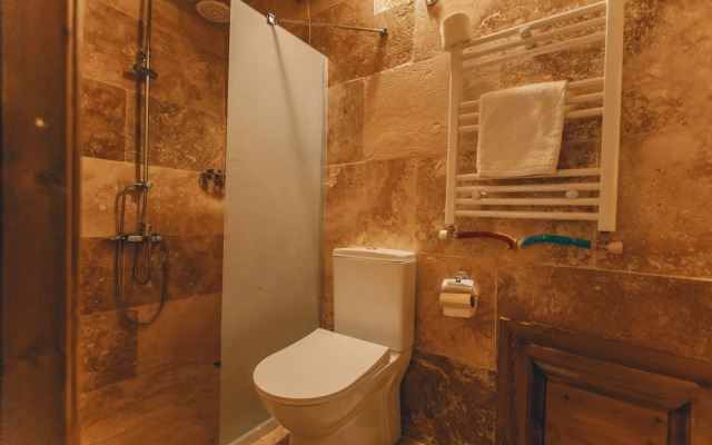 Zula Cave House
