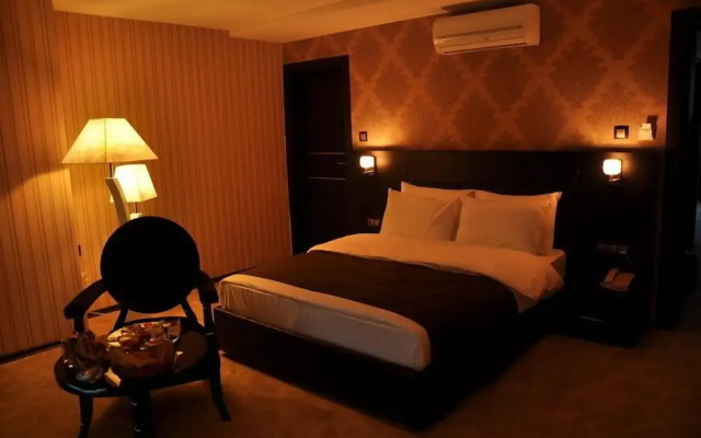Grand Asos Hotel
