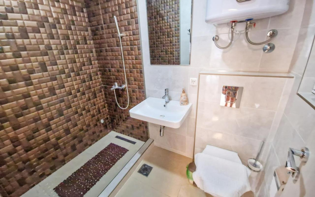 Ratac Eco Guest House
