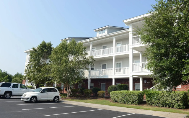 River Oaks Resort