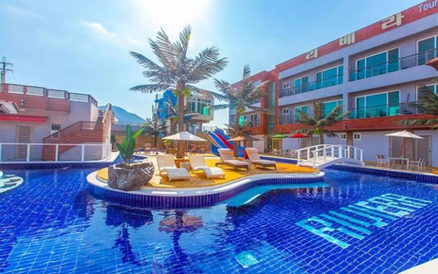 Wando Rivera Pension