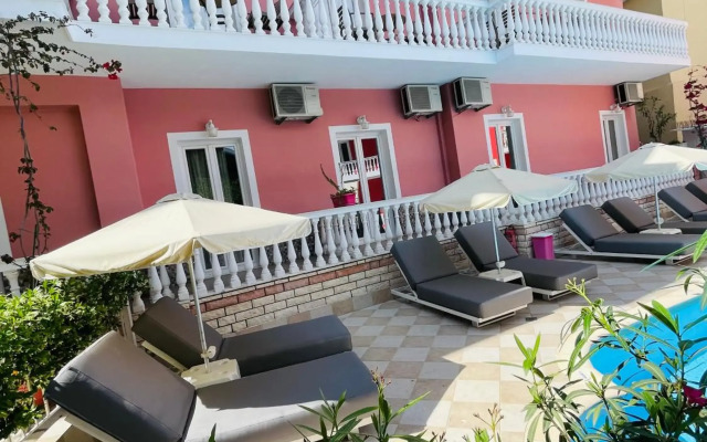 Villa Antonis