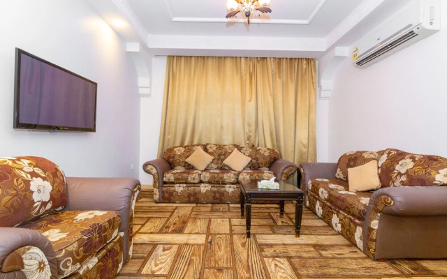 OYO 148 Diamond Beach Hotel