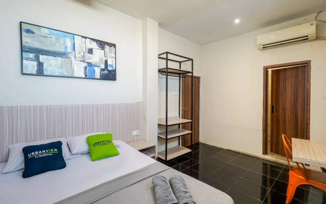 Urbanview Hotel Vara Stay @ Soekarno Hatta Bandung by RedDoorz – Guest Rooms – Bandung