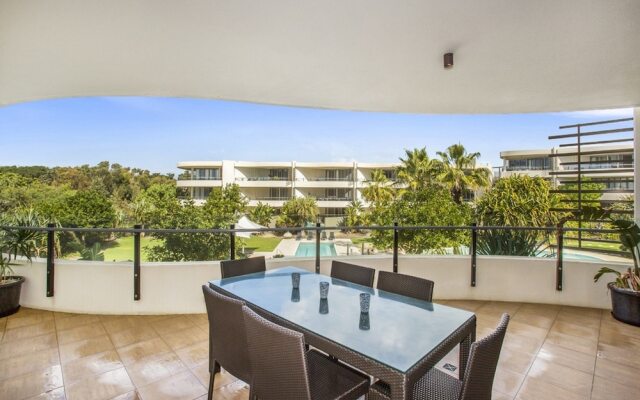 Cotton Beach Apartment 33 With Pool Views