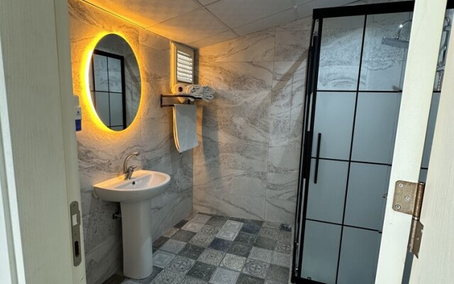 Otto Residence