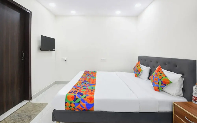 Fabhotel Resto Relax