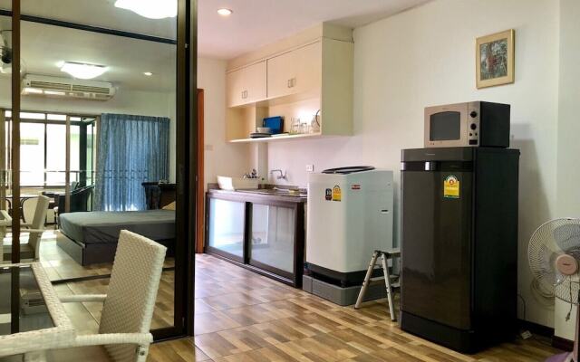 1 Bedroom View Swimming Pool 316 Jhr