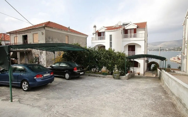 Antonia - 5 m From sea - A4