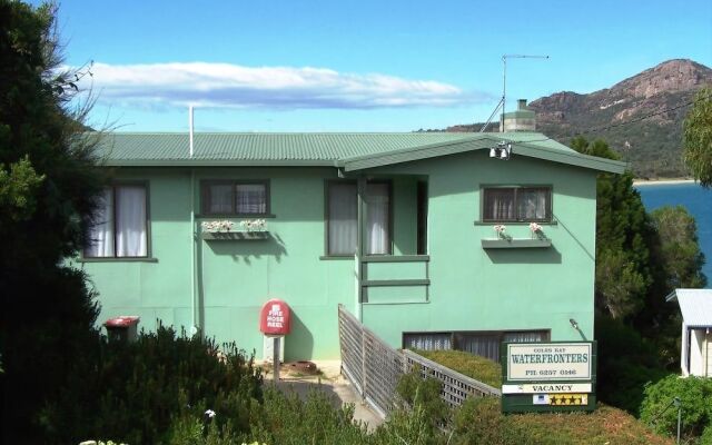 Coles Bay Waterfronter 1