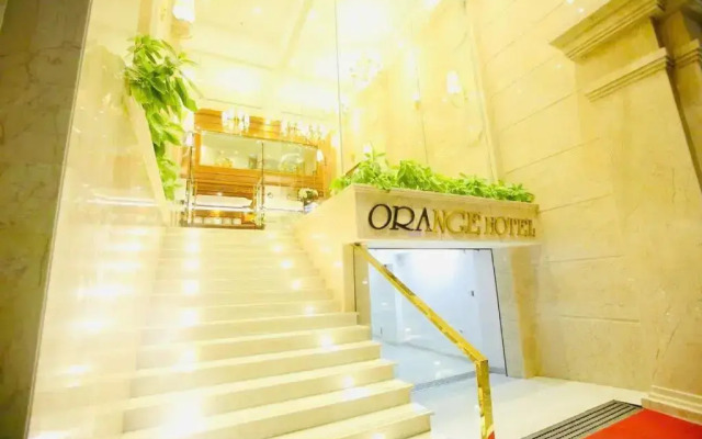 Orange Hotel