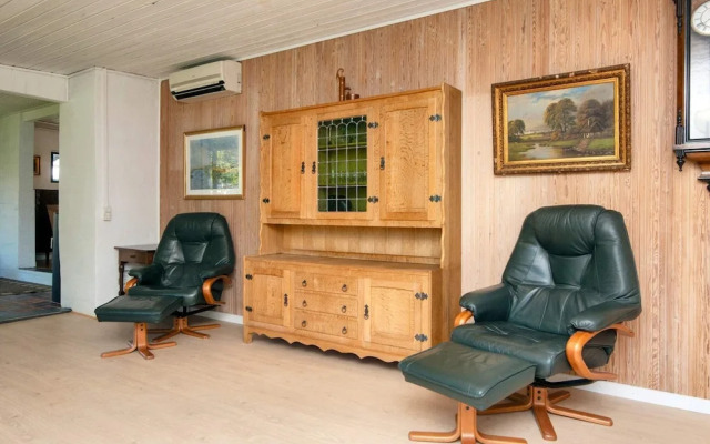 8 Person Holiday Home in Ebeltoft