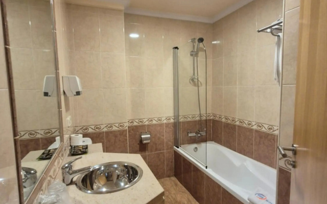 HHB Pontevedra Confort