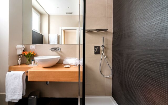 900 Piazza del Popolo