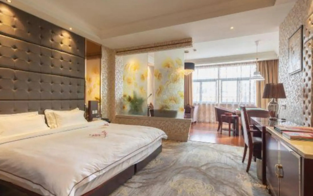 Taizhou Peace International Hotel