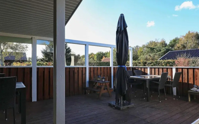 Peaceful Holiday Home in Falster near Sea