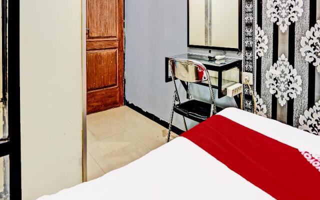 Hotel O Surabaya near Universitas Airlangga formerly Kertajaya Residence Surabaya