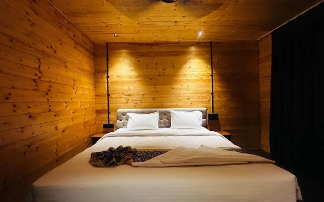 Seclude Eco Cottages