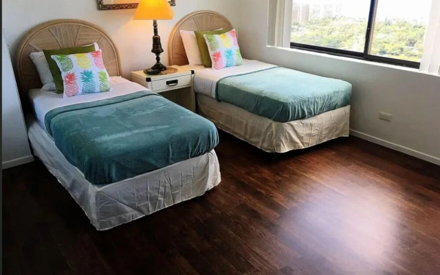 Penthouse 401-ocean/sunset Views