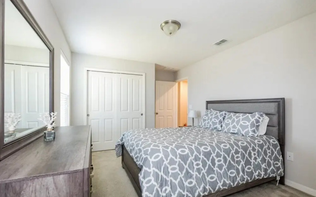 Compass Bay 5153