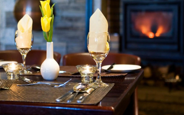 Farmers Kitchen Hotel