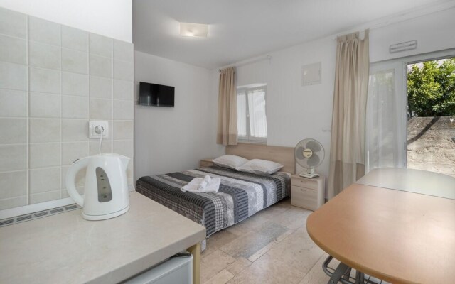 Awesome Apartment in Crikvenica With Wifi