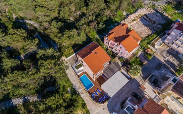 Villa Nora