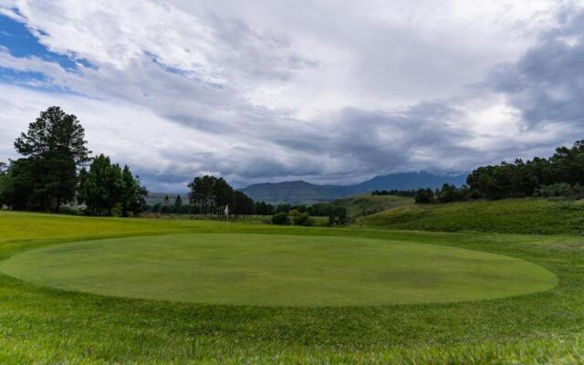 Gooderson Monks Cowl Golf Resort