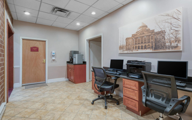 Best Western Plus Wilkes Barre Center City