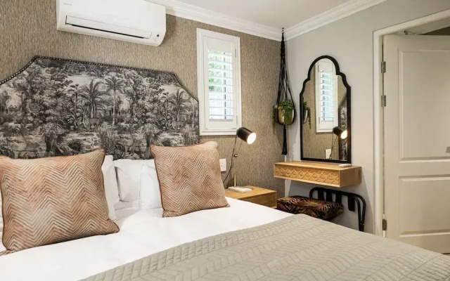 Cape Village Lodge