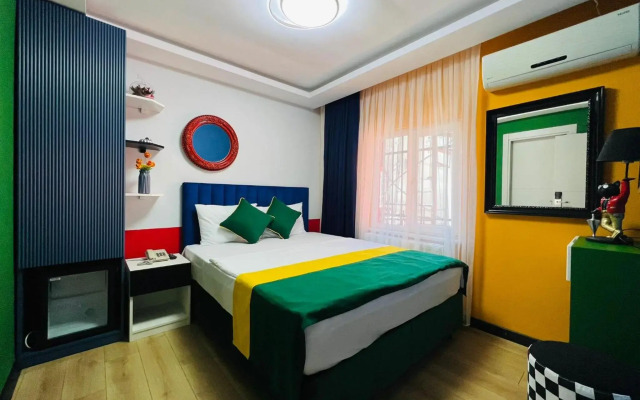Apex Hotel