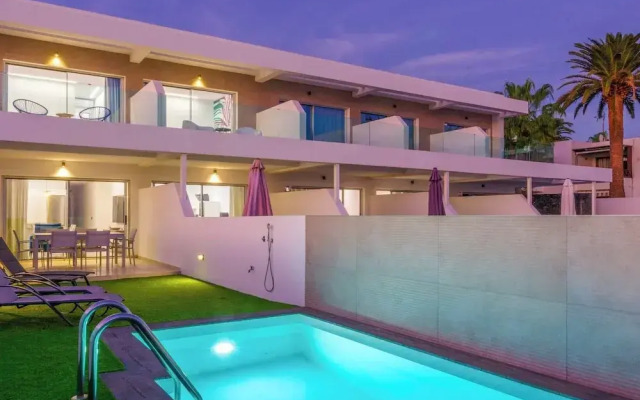 Marina Suite Villa Agua