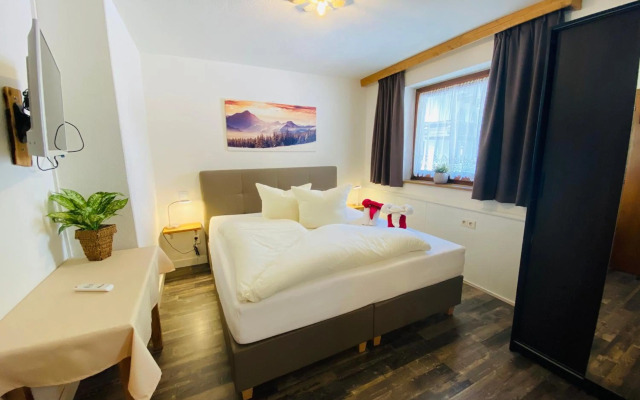 Pension Jagerhof - Sommercard Inkl - 5 Min zum Hochzeiger