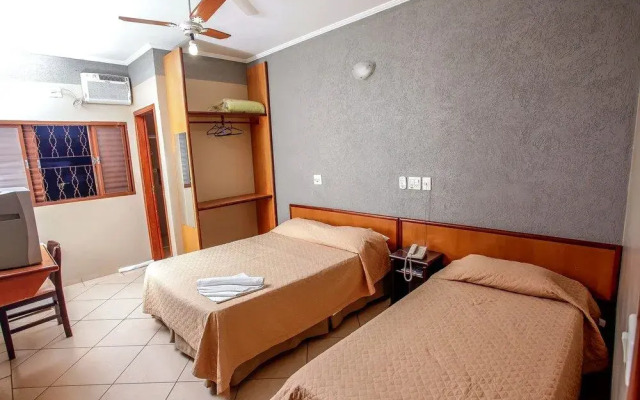 Hotel Paranoá Jaboticabal