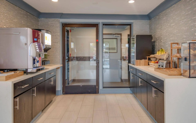 Americas Best Value Inn Hayward