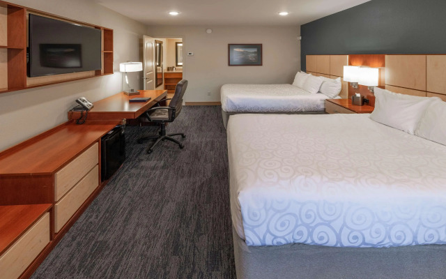 Best Western Plus Clocktower Inn