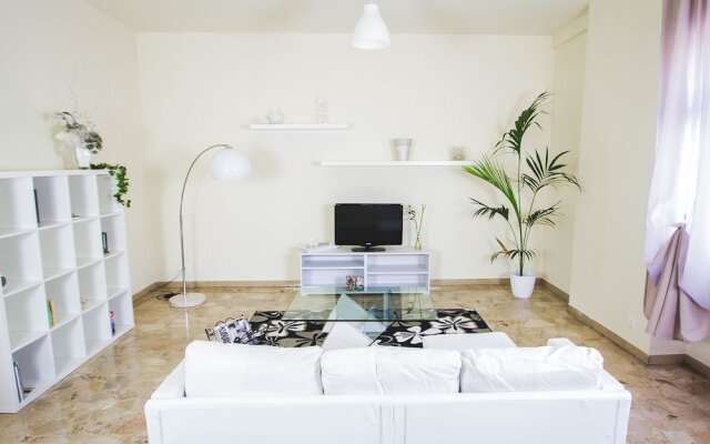 Bed and Breakfast Happiness