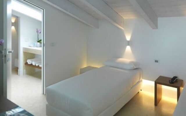 C-Rooms