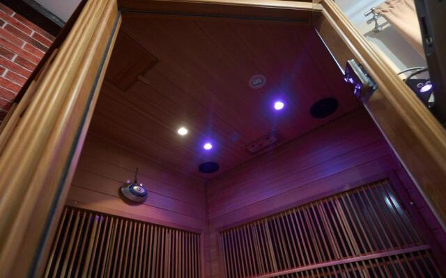 Apartment on Pobeda 4 with sauna