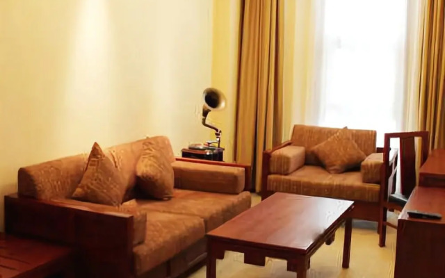 Jiangnanchun Hot Spring Resort Hotel