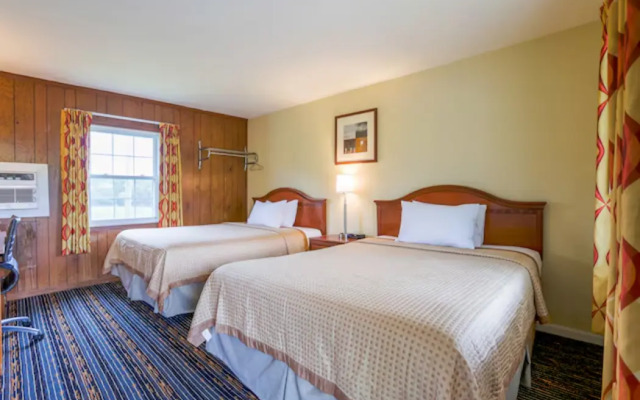 Relax Inn By OYO Natural Bridge I-81