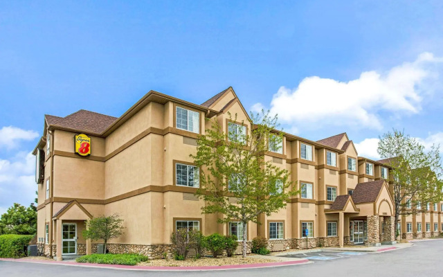 Super 8 by Wyndham Parker/SE Denver Area