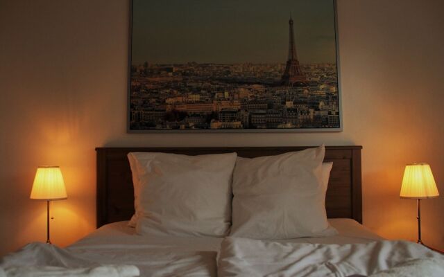 Alluring Holiday Home in Flayosc With Pool